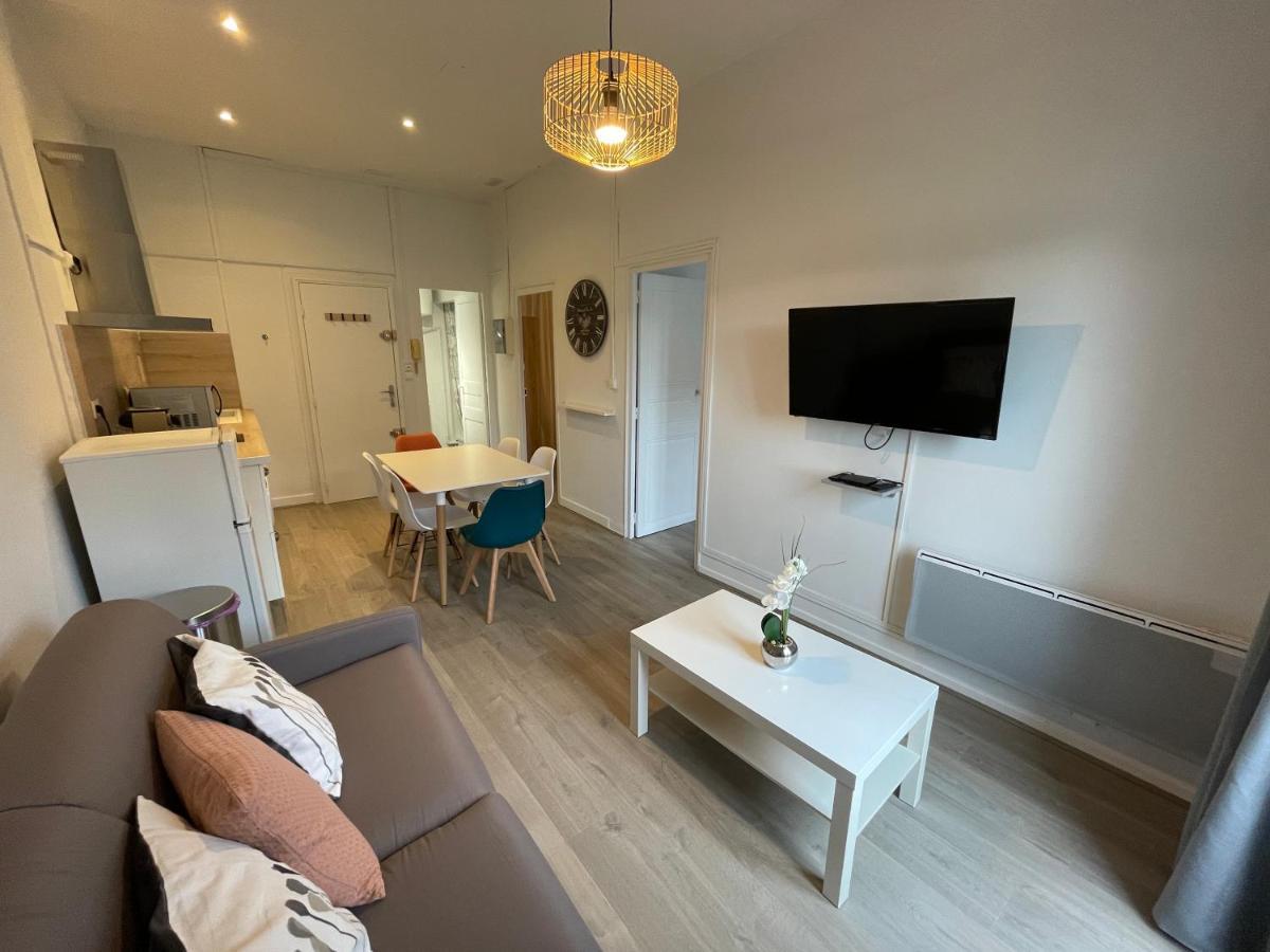 Appartement Confortable T3 proche de la Gare et du Polygone à Béziers Extérieur photo